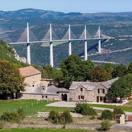 公寓 Face Au Viaduc De Millau - Et Piscine